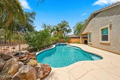 3037 W Gran Paradiso Drive, Phoenix, AZ 85086 - Photo 10