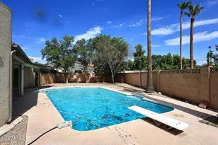 2131 E Geneva Dr, Tempe, AZ 85282 - Photo 28
