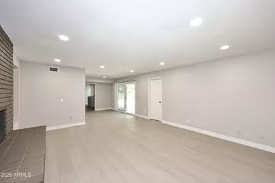 2131 E Geneva Drive, Tempe, AZ 85282 - Photo 10