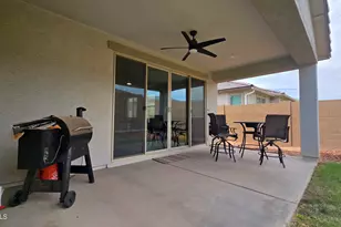 18572 W Cottontail Ln, Surprise, AZ 85387 - Photo 28