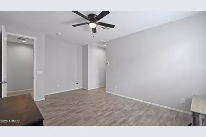18572 W Cottontail Lane, Surprise, AZ 85387 - Photo 10