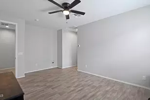18572 W Cottontail Ln, Surprise, AZ 85387 - Photo 10