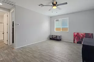 18572 W Cottontail Ln, Surprise, AZ 85387 - Photo 8