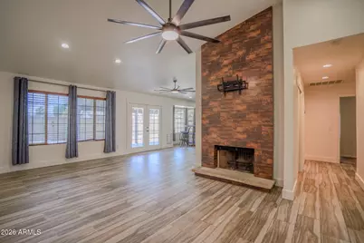 9054 N 84th Lane, Peoria, AZ 85345 - Photo 6