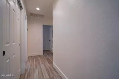 9054 N 84th Lane, Peoria, AZ 85345 - Photo 14