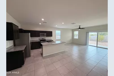 18609 W Bronco Trail, Wittmann, AZ 85361 - Photo 6