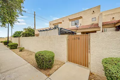 8870 N 48th Lane, Glendale, AZ 85302 - Photo 1