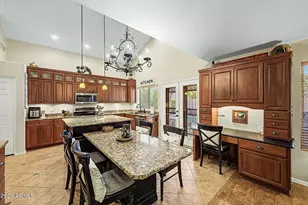 878 W Windhaven Ave, Gilbert, AZ 85233 - Photo 16