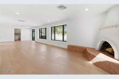 6302 E Aster Drive, Scottsdale, AZ 85254 - Photo 6