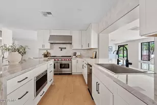 6302 E Aster Dr, Scottsdale, AZ 85254 - Photo 1