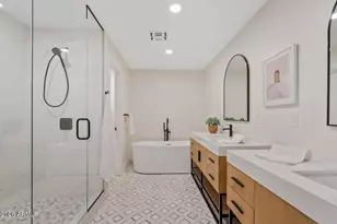 6302 E Aster Dr, Scottsdale, AZ 85254 - Photo 12