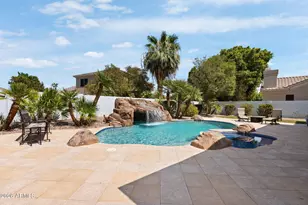 641 S Boulder Ct, Gilbert, AZ 85296 - Photo 58