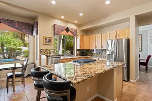 641 S Boulder Ct, Gilbert, AZ 85296 - Photo 16