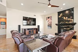 641 S Boulder Ct, Gilbert, AZ 85296 - Photo 22