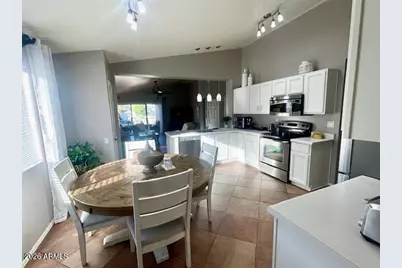 3411 E Escuda Road, Phoenix, AZ 85050 - Photo 10