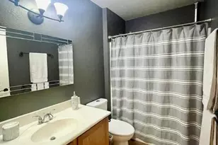 3411 E Escuda Rd, Phoenix, AZ 85050 - Photo 28