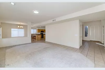 7212 W Surrey Avenue, Peoria, AZ 85381 - Photo 4