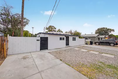 5959 W Gardenia Avenue, Glendale, AZ 85301 - Photo 2
