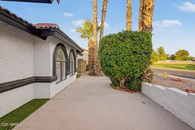 490 E San Remo Avenue, Gilbert, AZ 85234 - Photo 12