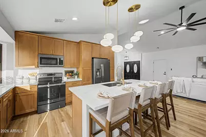 490 E San Remo Avenue, Gilbert, AZ 85234 - Photo 4