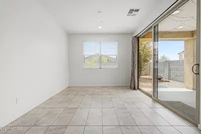 21415 W Holly Street, Buckeye, AZ 85396 - Photo 10