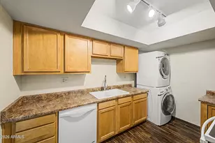 10444 N 69th St, Paradise Valley, AZ 85253 - Photo 6