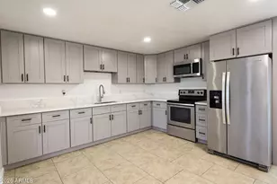 6531 W Granada Rd, Phoenix, AZ 85035 - Photo 8