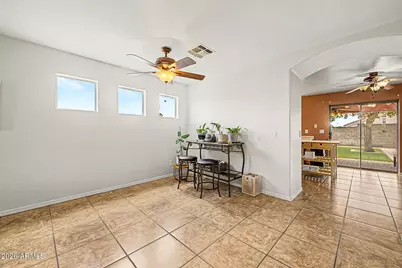 2046 S Rennick Drive, Apache Junction, AZ 85120 - Photo 6