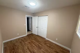 5810 W Earll Dr, Phoenix, AZ 85031 - Photo 12
