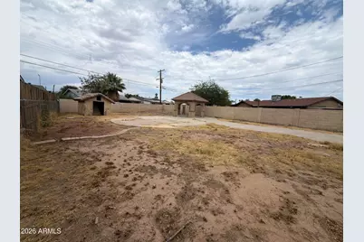 5810 W Earll Drive, Phoenix, AZ 85031 - Photo 2