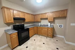 5810 W Earll Dr, Phoenix, AZ 85031 - Photo 4