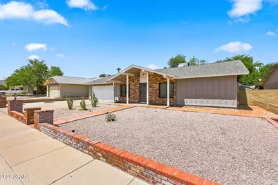 5028 E Shomi Street, Phoenix, AZ 85044 - Photo 2