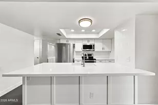 5028 E Shomi St, Phoenix, AZ 85044 - Photo 8