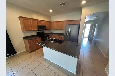 17051 W Windermere Way, Surprise, AZ 85374 - Photo 2