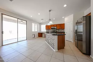 41140 W Cielo Ln, Maricopa, AZ 85138 - Photo 6
