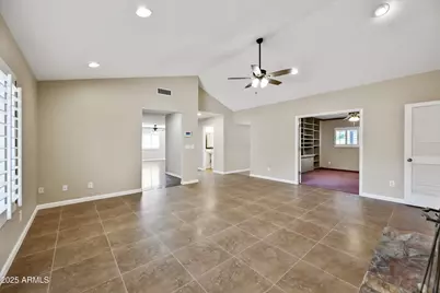 324 W Willow Avenue, Phoenix, AZ 85029 - Photo 6