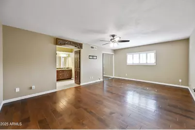 324 W Willow Avenue, Phoenix, AZ 85029 - Photo 18