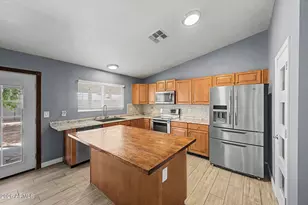 4226 N 109th Dr, Phoenix, AZ 85037 - Photo 6