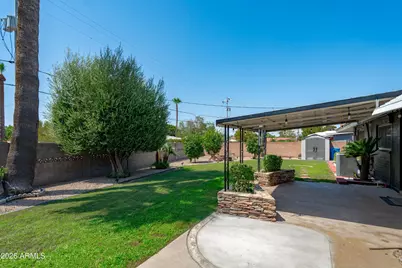 2051 W Windsor Avenue, Phoenix, AZ 85009 - Photo 38