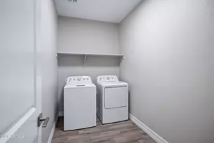 25602 South 224th Pl, Queen Creek, AZ 85142 - Photo 30