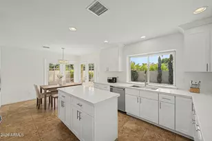 2445 S Catarina, Mesa, AZ 85202 - Photo 10