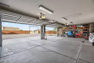 39722 N New River Rd, Phoenix, AZ 85086 - Photo 78