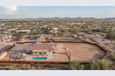 39722 N New River Road, Phoenix, AZ 85086 - Photo 68