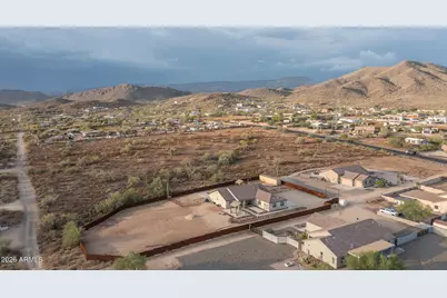39722 N New River Road, Phoenix, AZ 85086 - Photo 72