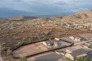 39722 N New River Rd, Phoenix, AZ 85086 - Photo 72