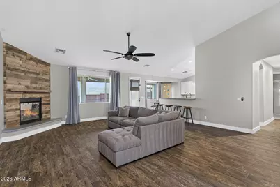 39722 N New River Road, Phoenix, AZ 85086 - Photo 8