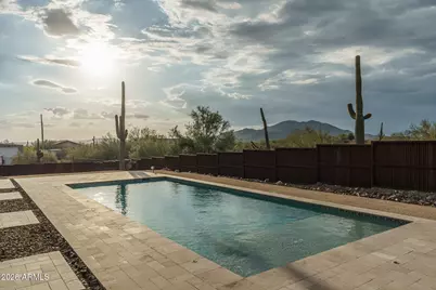 39722 N New River Road, Phoenix, AZ 85086 - Photo 30