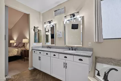 39722 N New River Road, Phoenix, AZ 85086 - Photo 20