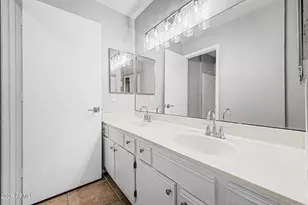860 N McQueen Rd, Chandler, AZ 85225 - Photo 22