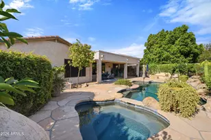 5911 W Hedgehog Pl, Phoenix, AZ 85083 - Photo 32